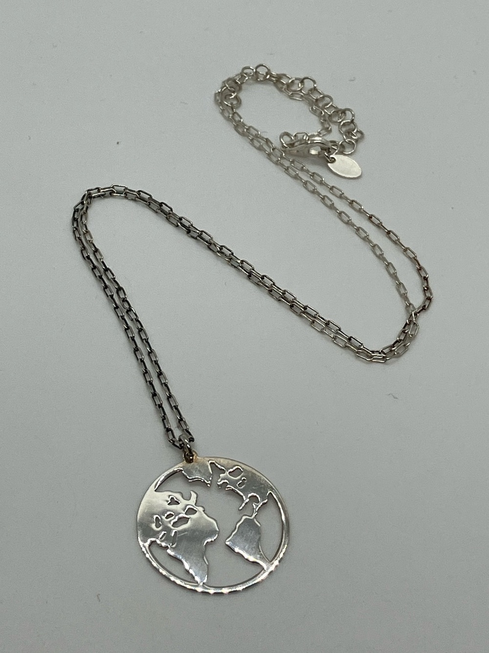 Dyadema 925 Italy Sterling Silver Globe / World Affixed Pendant Necklace
